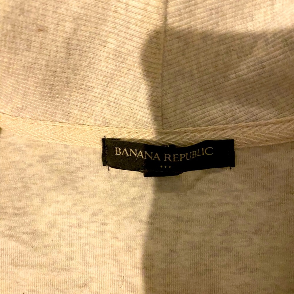 Banana Republic Sweater Used